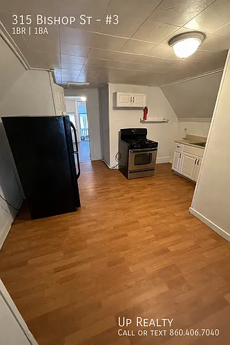 315 Bishop St #3 Photo 1