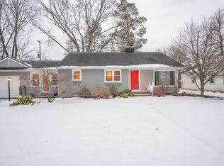 1007 Helen St, Midland, MI 48640