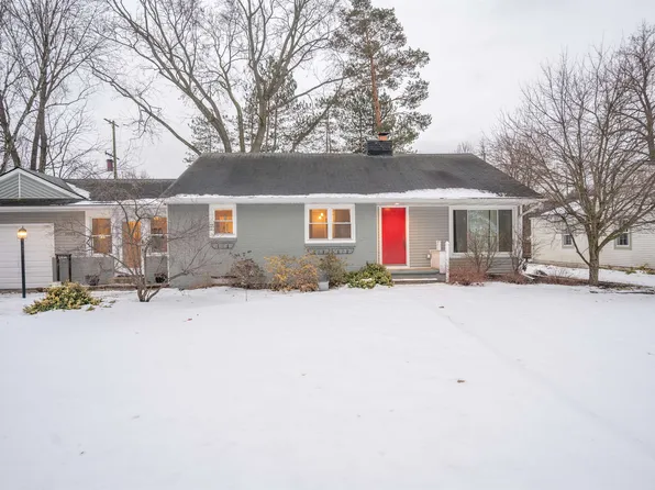 1007 Helen St, Midland, MI 48640