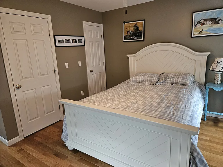 8 Granite St — Photo 7