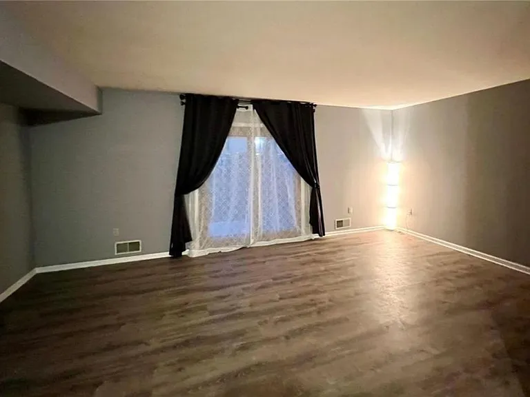 2741 Madison Ave — Photo 13