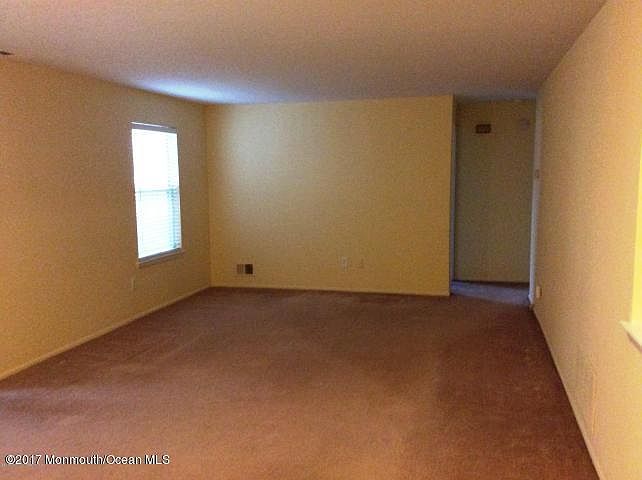 2nd image of 719-3 Zlotkin Cir