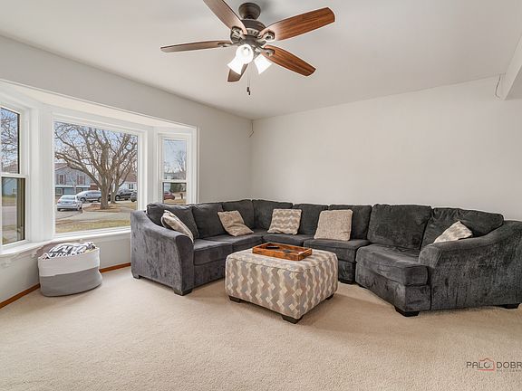 3rd image of 3612 W Drake Ct