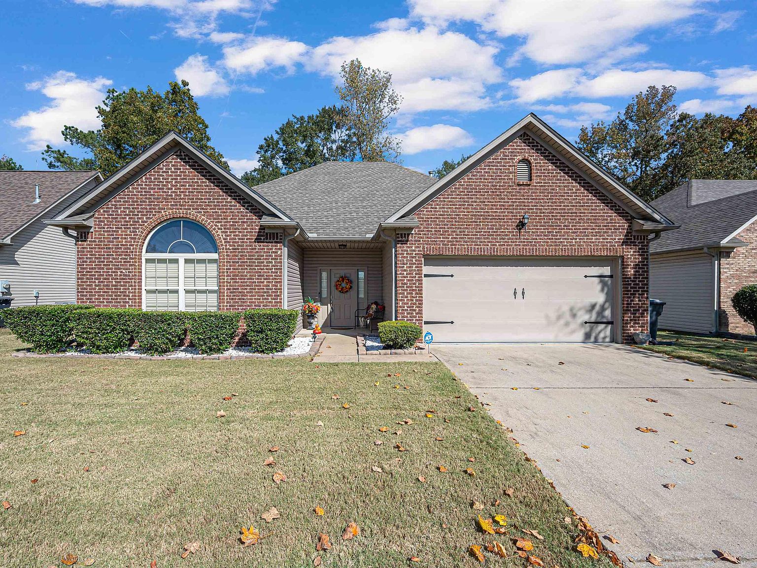 879 Meriweather Dr, Calera, AL 35040 Zillow