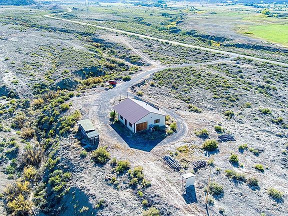 5th image of 39113 Cottonwood Creek Rd