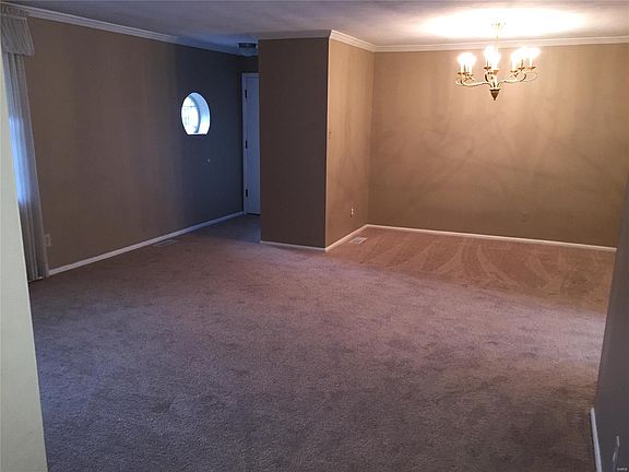 2nd image of 10311 Forest Brook Ln APT B