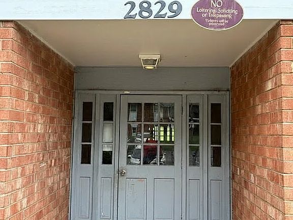 5th image of 2829 N Ohenry Blvd APT E