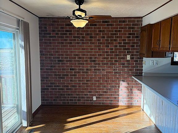 5th image of 4725 60th St