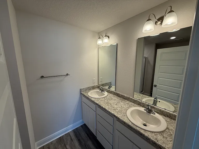 9052 Golden Eye Dr — Photo 3