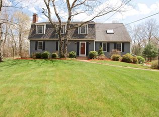 165 Plain St, Rehoboth, MA 02769