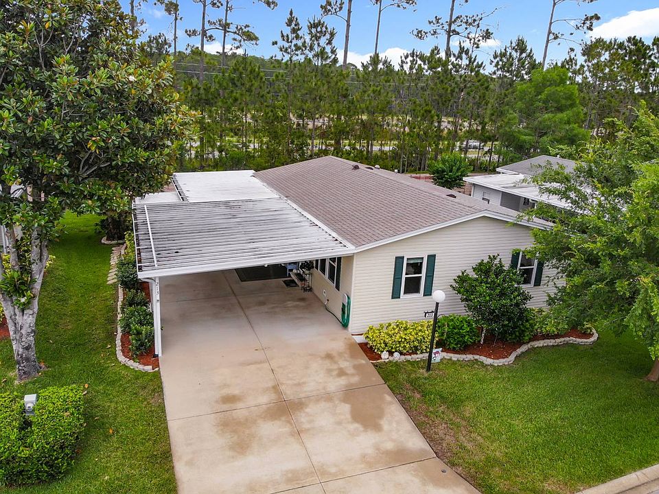 1st image of 213 Blue Heron Lake Cir