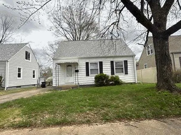 506 N Taggart Ave, Clarksville, IN 47129