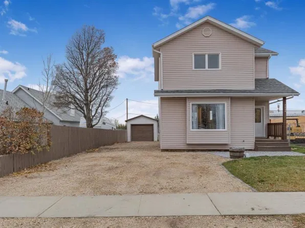 9808 S 101st Ave, Sexsmith, AB T0H 3C0