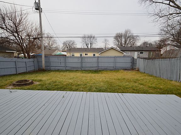 3rd image of 2552 Saint Paul St