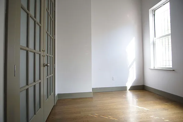 Rented by Lofts and Flats LLC | media 42