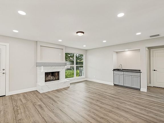 5th image of 5831 Fair Forest Dr