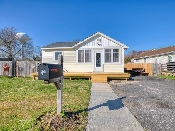 9 E Florida Ave, Villas, NJ 08251