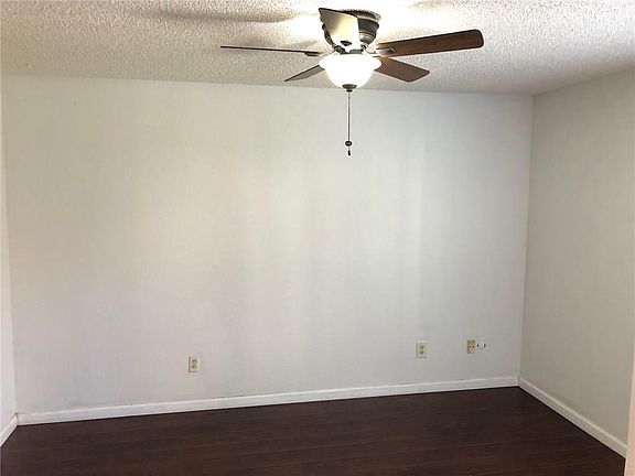 4th image of 14151 Montfort Dr APT 283