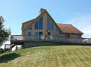 36 Pine Tree Rd, Kewanee, IL 61443