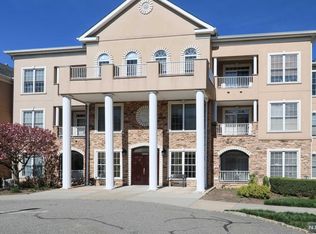 2212 Franklin Ln, Rockaway, NJ 07866