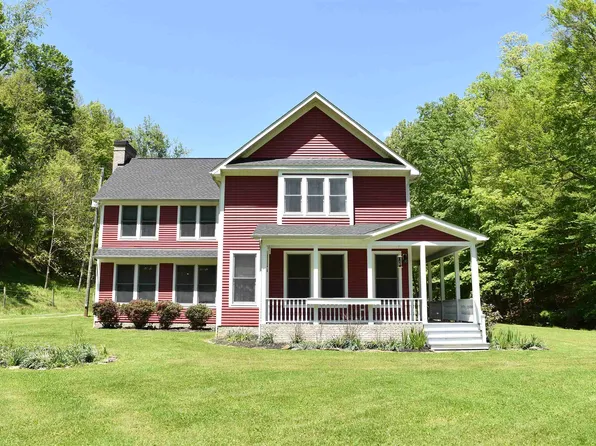 3679 Trace Creek Rd, Milton, WV 25541