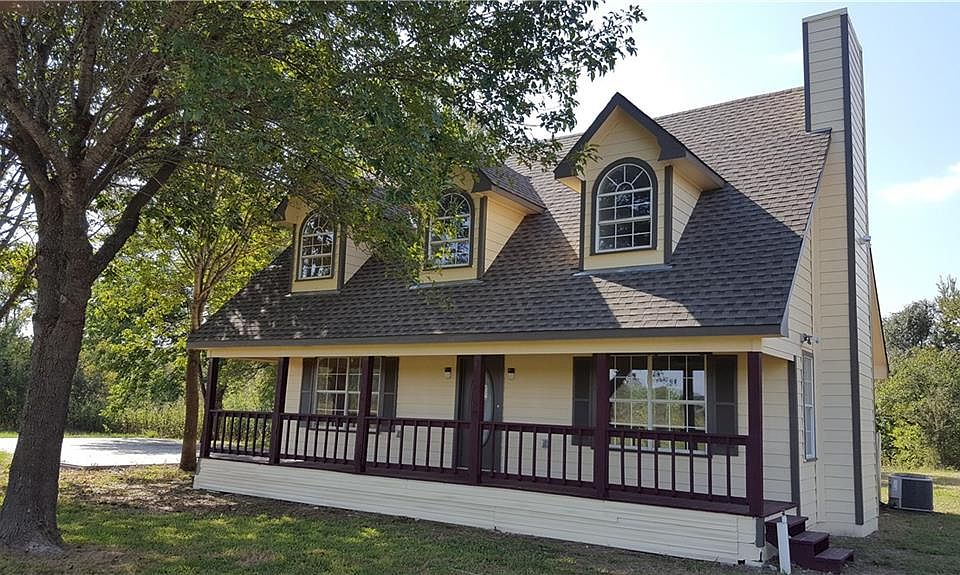 1st image of 133 SE County Road 3085