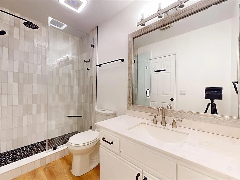 315 S Edison Ave #15 — Photo 6