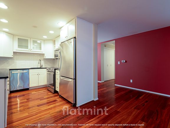 5th image of 1600 43rd Ave E #2001