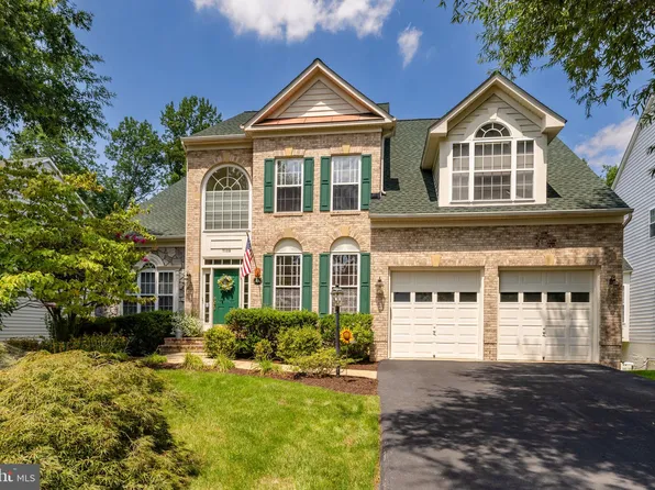 7109 Ayers Meadow Ln, Springfield, VA 22150