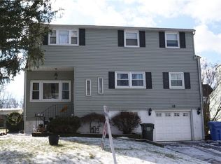 32 Snyder Rd, Fords, NJ 08863