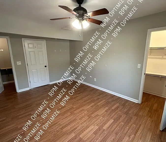 644 Sheridan Pl #14 — Photo 7