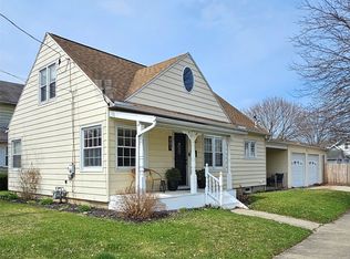 601 Maple St, Endicott, NY 13760