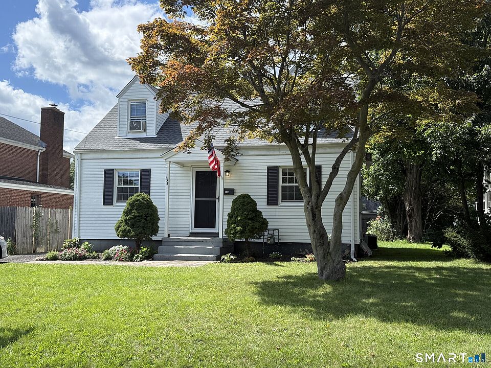 1st image of 134 WASHINGTON Avenue