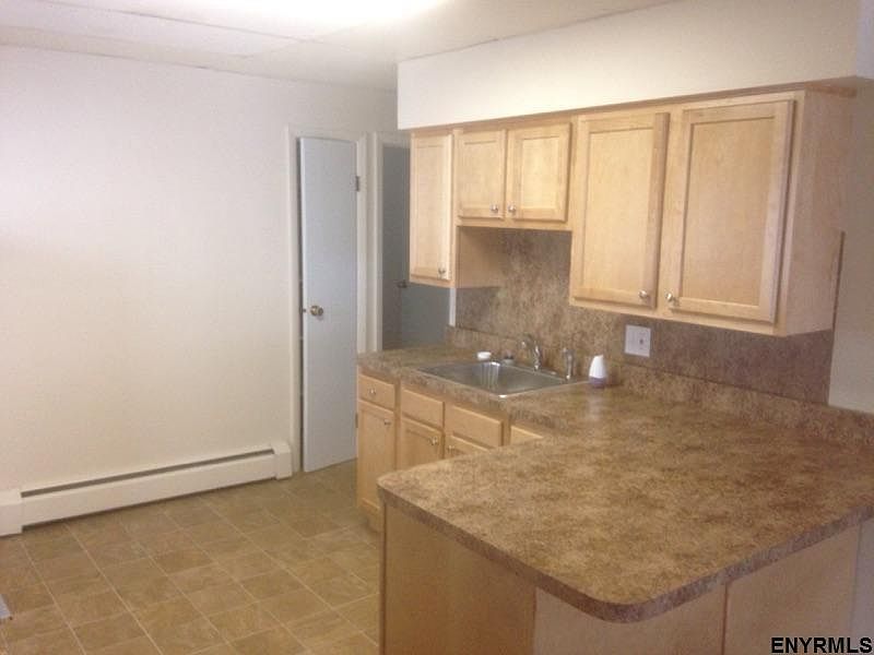 41 S Main St Apartments Voorheesville, NY Zillow