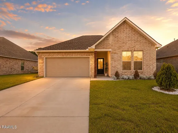 112 Jublilation St, Youngsville, LA 70592