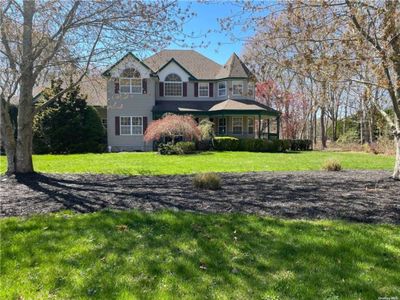 9 Hickory Bnd, Speonk, NY, 11972