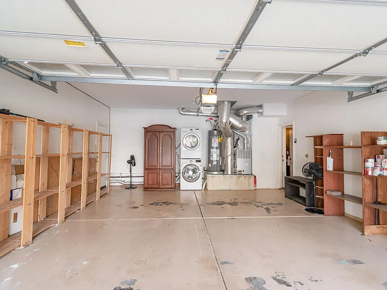1547 Deluca Dr — Photo 32