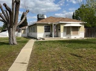 2320 Olympic Dr, Bakersfield, CA