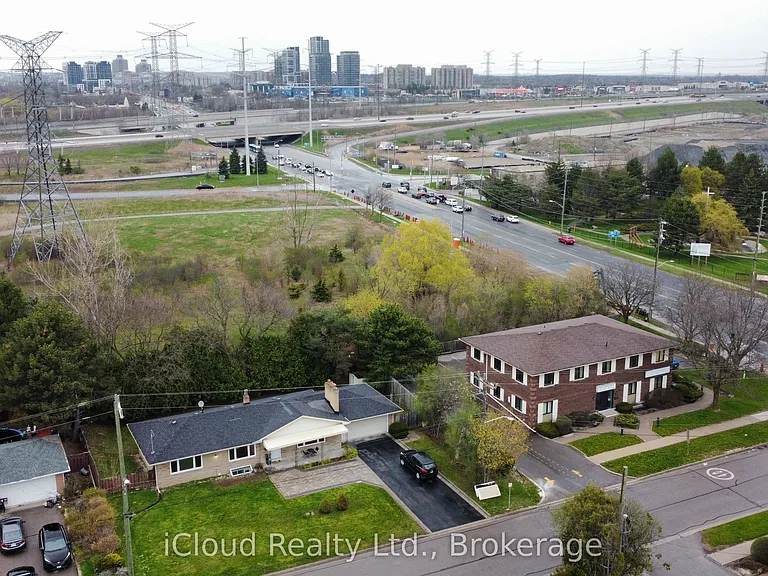 4 Longbridge Rd — Photo 24