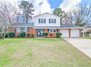 214 Cremona Dr, Newport News, VA 23608