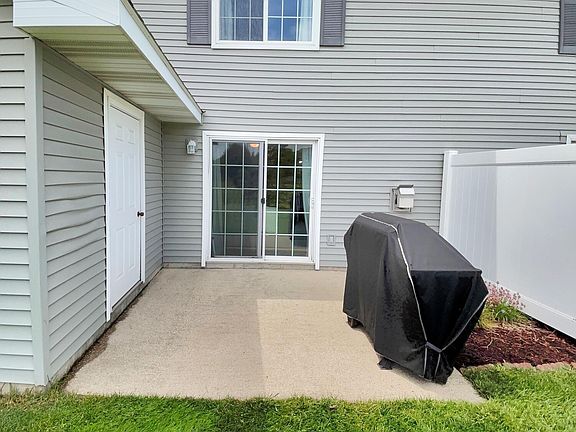 3rd image of 4097 Rivertown Ln SW