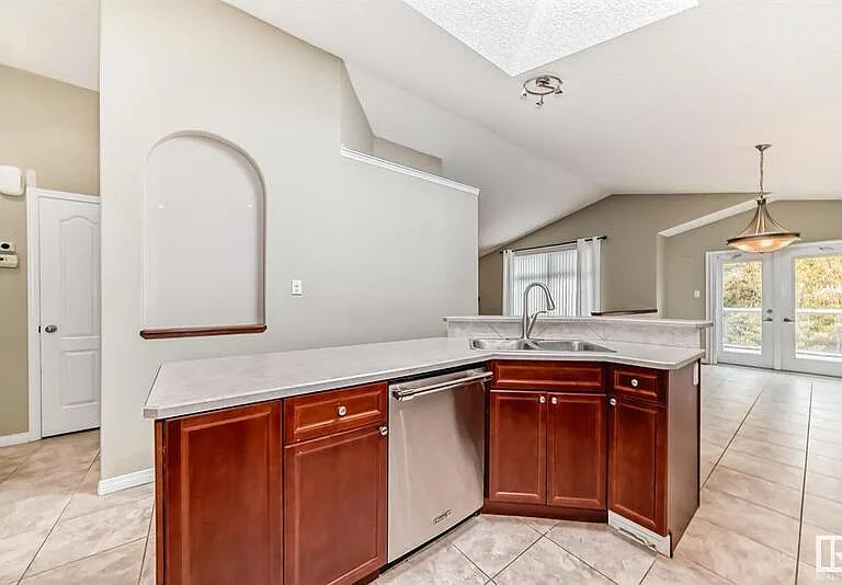 1798 Melrose Cres SW #HOUSE — Photo 14