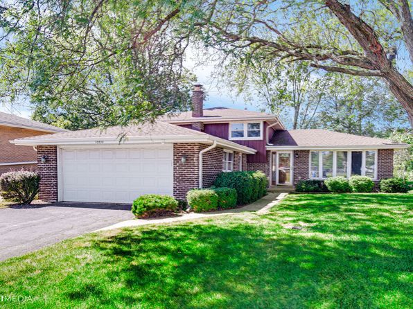 Palos Hills IL Real Estate - Palos Hills IL Homes For Sale | Zillow