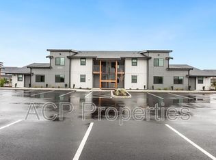 1555 E Badger Rd UNIT 202, Lynden, WA 98264