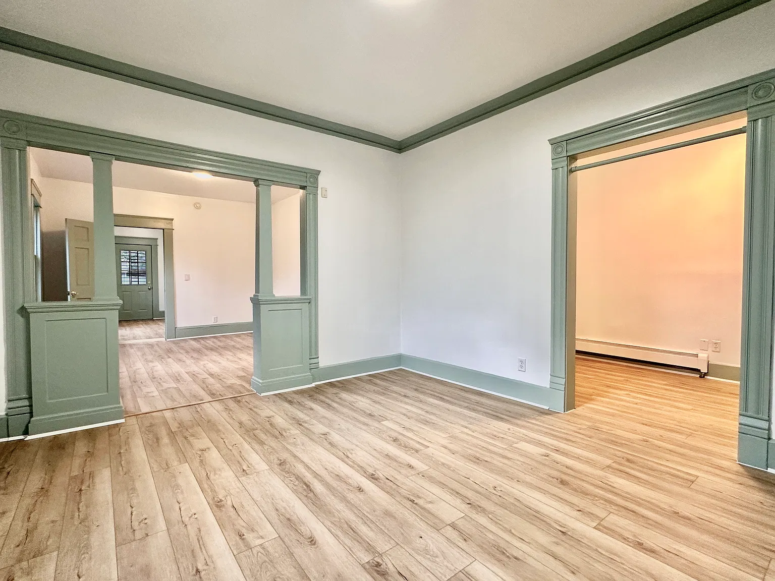 4 bed, 1310 sqft, $1,400 — Photo 4