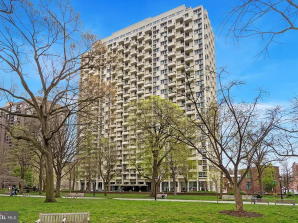604 S Washington Sq APT 1717, Philadelphia, PA 19106