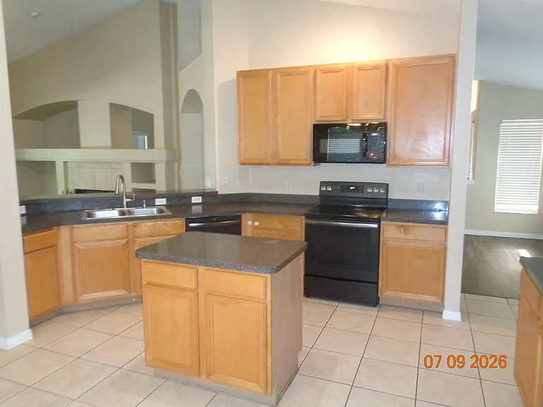1409 Bent Oaks Blvd — Photo 16