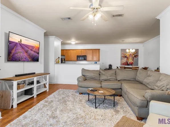 900 Dean Lee Dr APT 304, Baton Rouge, LA 70820