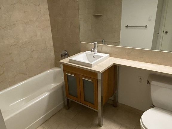 5th image of 126 Pearl St #23K