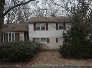 35 Fisher St, North Providence, RI 02911